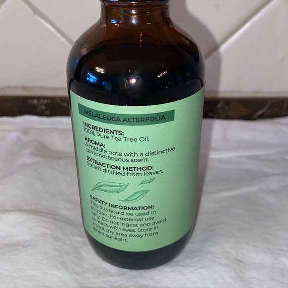 Maple Holistics 100% Pure Tea Tree Oil for Skin Ca - Picture 4 of 4
